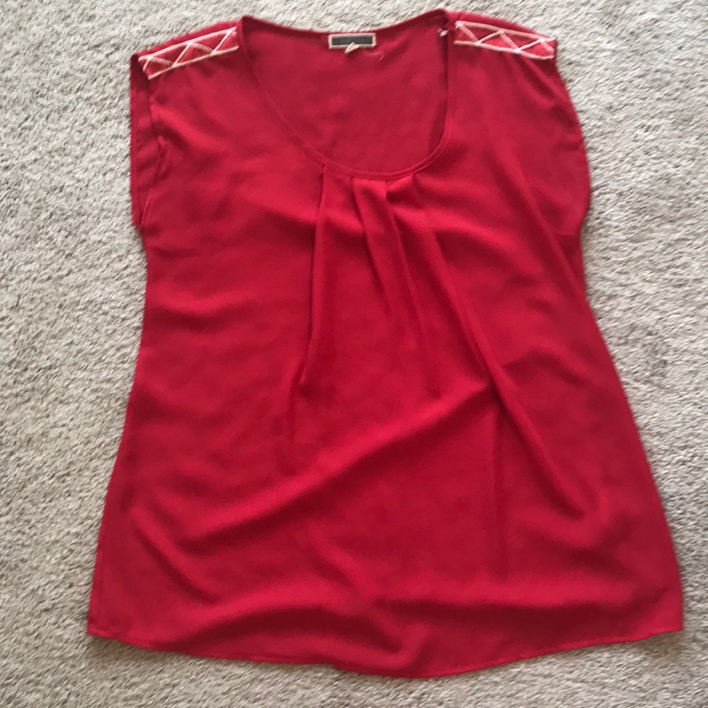 Pleated front top